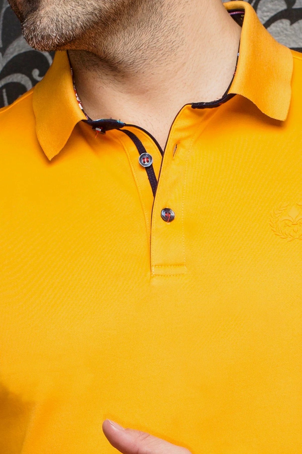 AU Noir-Polo | Eagle Tangerine